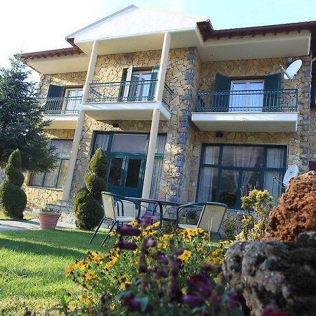 Krystal Hotel Krystallopigí Екстериор снимка